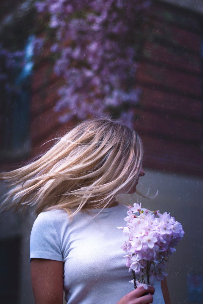 Navigating the Runner-Chaser Dynamic in Twin Flames 